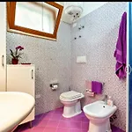 Holiday home Dei Gelsi 11 Posti Letto